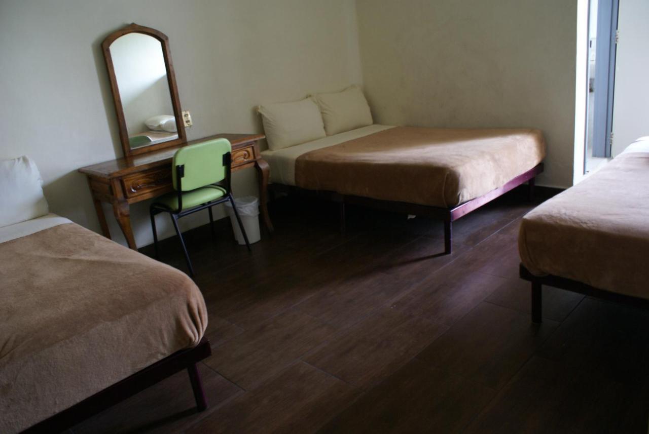 Nueva York Hotel Guadalajara Ngoại thất bức ảnh